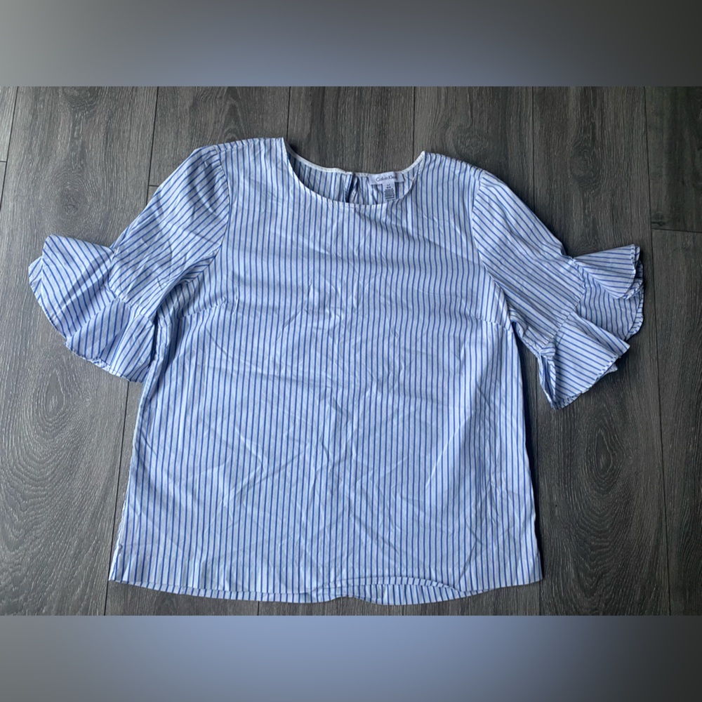 Calvin Klein Striped Top size L